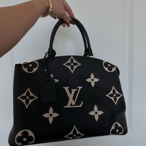 Louis Vuitton Monogram Black and Cream Satchel